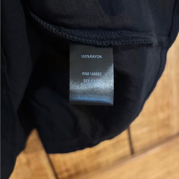 TORRID - 1X - Black Flutter Sleeve Blouse - Picture 3 of 4